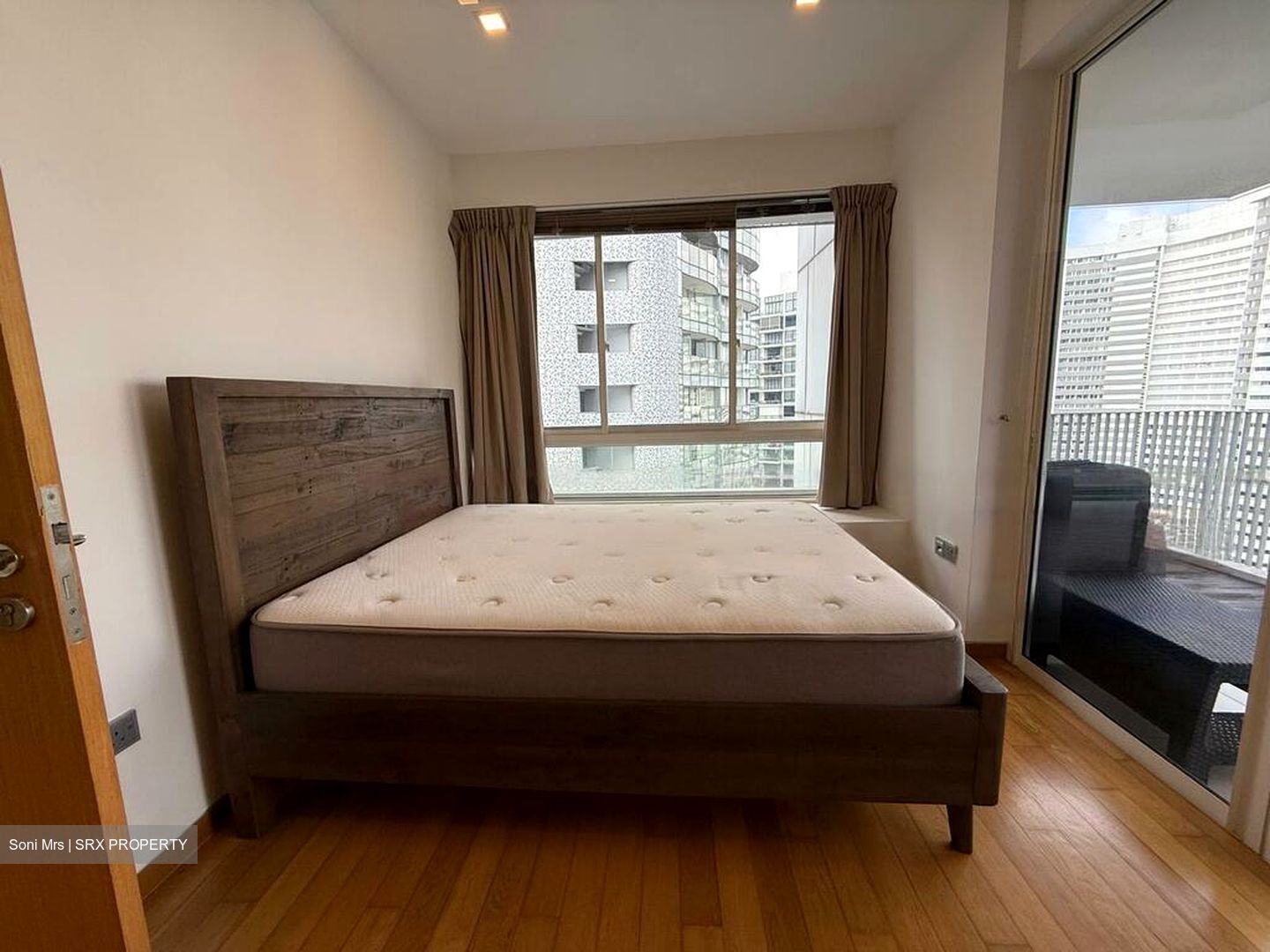 The Peak @ Cairnhill II (D9), Apartment #481742811